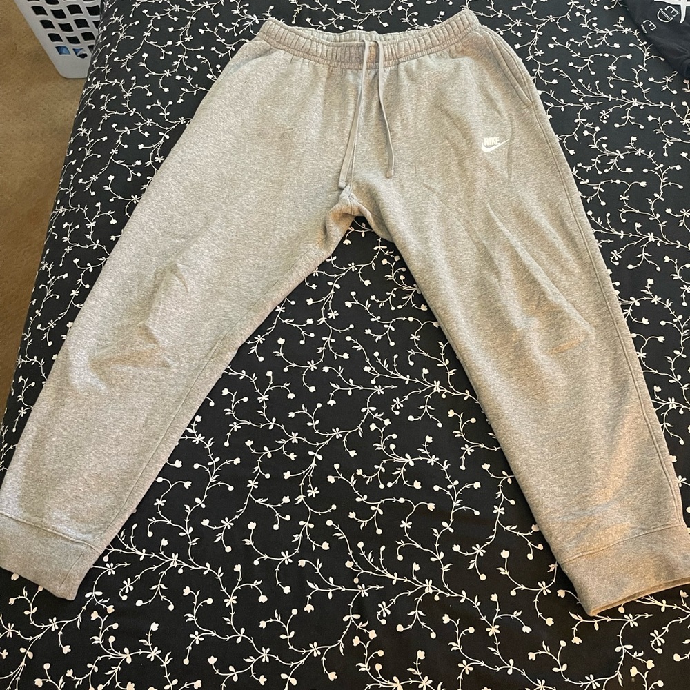 Nike Joggers/Sweatpants